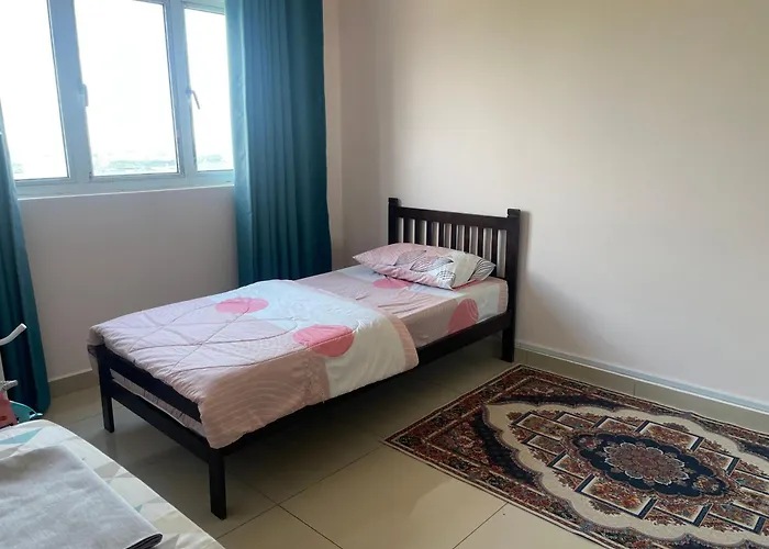 Azmaya Homestay
